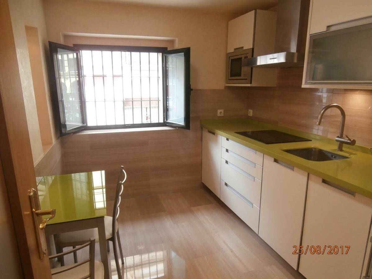 Apartamento Deluxe Centro Historico Apartment Sevilla Bagian luar foto