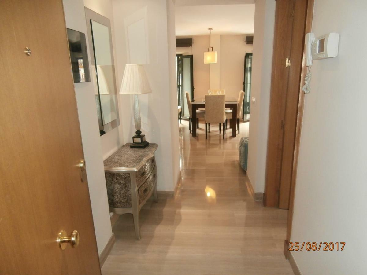 Apartamento Deluxe Centro Historico Apartment Sevilla Bagian luar foto